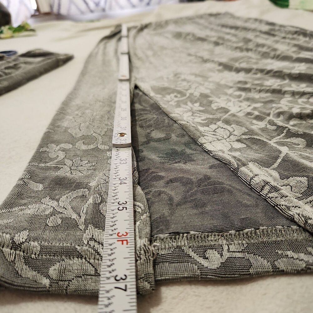Clio Top And Maxi Skirt Set Size Small Medium Or Large Gray Floral Made In USA. - Picture 7 of 12